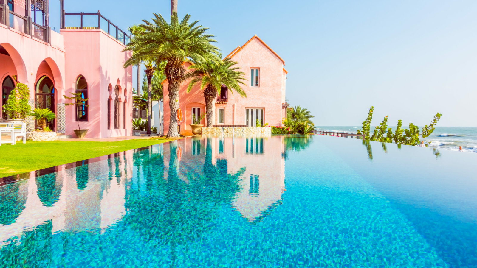 hotels with villas and private pools in morocco